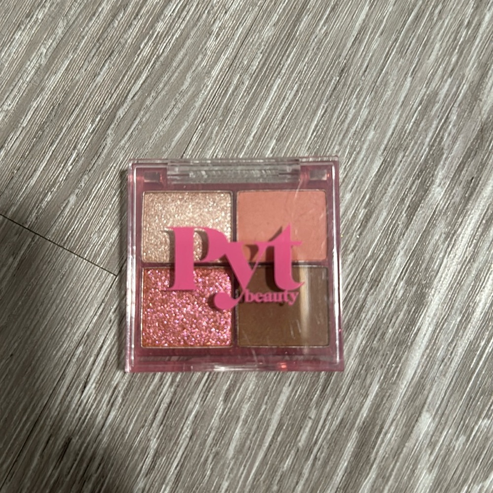 Pyt Beauty Eyeshadow Quad